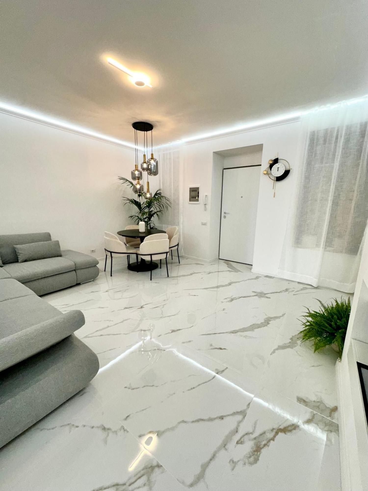 Luna Luxury Suite Bergamo Exterior foto